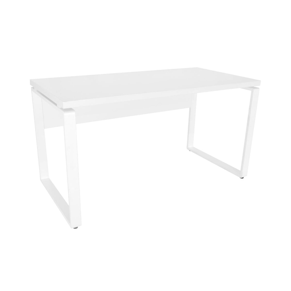 Masa Birou B-140 (140×68)~White/White Descoperiți Masa Birou B-140 (140×68) White/White, ideală pentru orice birou modern. Design elegant și funcționalitate maximă în mobilă birou. Alegeți calitatea și stilul pentru spațiul dumneavoastră de lucru!