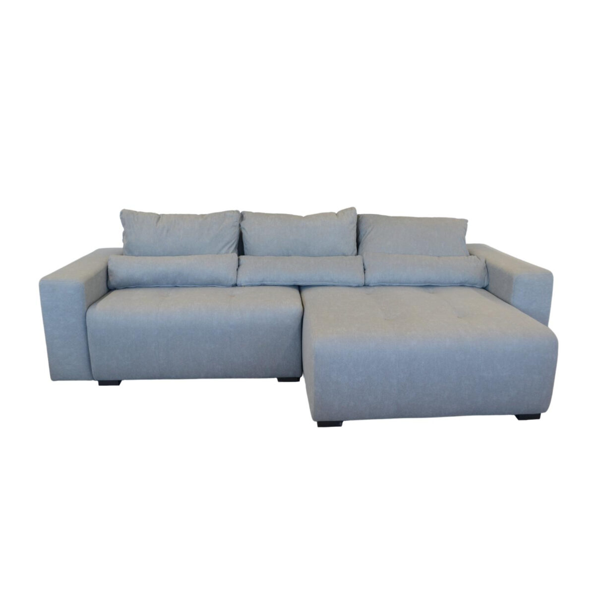 Canapea Extensibilă Turin Grey Descoperiți canapeaua extensibilă Turin în nuanța gri, perfectă pentru 2-3 persoane. Cu un cadru din lemn și spumă de înaltă densitate, oferă confort superior. Ideală pentru relaxare și somn, cu mecanism Eurocarte. Alegeți confortul și stilul în livingul dumneavoastră!
