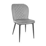 Scaun Tusk~Catifea Grey+Black Legs Descoperiți confortul și stilul cu scaunul Tusk, tapițat în catifea gri elegant, cu picioare negre din metal. Ideal pentru bucătărie, acest scaun combină estetica modernă cu funcionalitatea, având dimensiuni ideale pentru orice spațiu. Perfect pentru a adăuga un accent chic în casa dumneavoastră!
