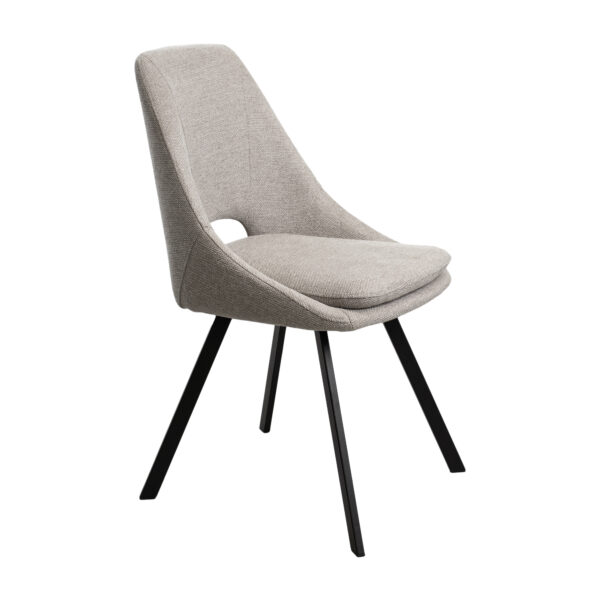 Scaun Isla Brown Descoperiți Scaunul Isla Brown, perfect pentru bucătărie! Cu un design elegant, tapițerie din stofă și confortabil fiind din placaj și spumă poliuretanică, acest scaun este ideal pentru spații mici. Stabil și durabil, suportă până la 120 kg. Adăugați un strop de stil casei dumneavoastră!