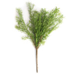 Ramura decorativa de Rozmarin Îmbogățiți-vă decorul cu Ramura decorativă de Rozmarin! Această ramură artificială cu frunze verzi intense oferă un accent elegant în mobilierul din birou, cameră de copii sau living, aducând un strop de prospețime fără întreținere. Perfectă pentru orice spațiu!