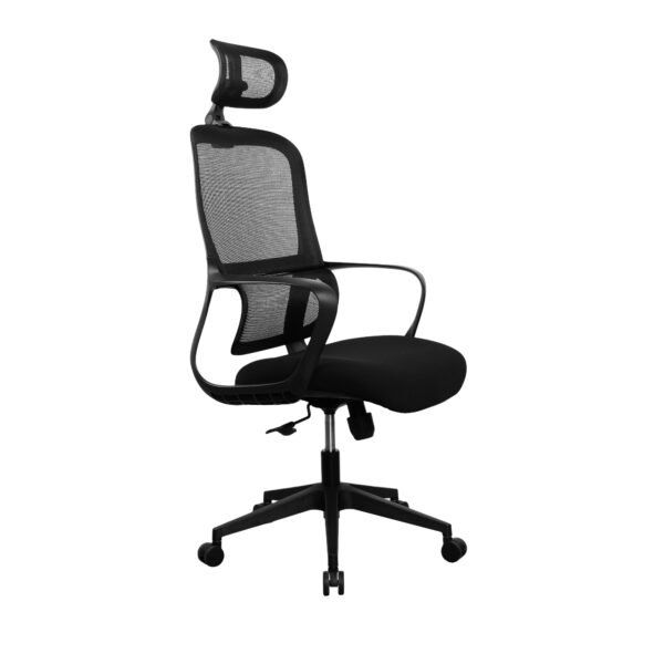 Fotoliu Birou Zac Black Descoperă fotoliul de birou Zac Black, ideal pentru biroul tău! Cu un design modern, confortabil și ergonomic, acest fotoliu oferă suport optim și ajustează înălțimea. Tapițeria respirabilă și mecanismul Tilt asigură relaxare și flexibilitate în timpul muncii. Alege stilul și confortul!