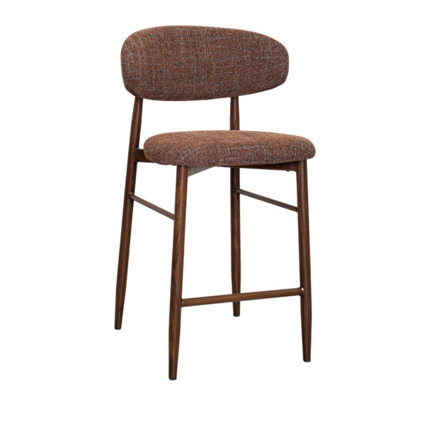 Scaun Bar Meridian~Rusty Descoperiți Scaunul Bar Meridian Rusty - un amestec perfect de eleganță și confort pentru orice spațiu modern. Cu picioare din metal și tapițerie din stofă, este ideal pentru bucătărie sau bar. Adăugați un plus de stil și confort în zona de dining!