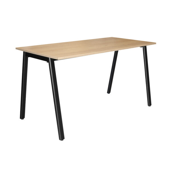 Sakura Desk 1380×680 Discover the Sakura desk measuring 1380x680, featuring a Loft/Industrial design, a sturdy metal frame, and a melamine-coated particleboard top. Ideal for an office or home, it fits perfectly in any environment. The adjustable legs ensure adaptability on different surfaces.