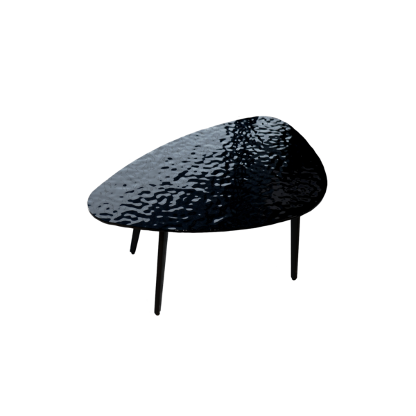 Masa Cafea Travis Descoperiți Masa de Cafea Travis – un design modern și funcțional, cu blat din sticlă securizată și cadru metalic robust. Piciorușele reglabile și aspectul elegant o fac perfectă pentru livinguri, birouri sau zone de relaxare. Adăugați stil și versatilitate oricărui decor contemporan!